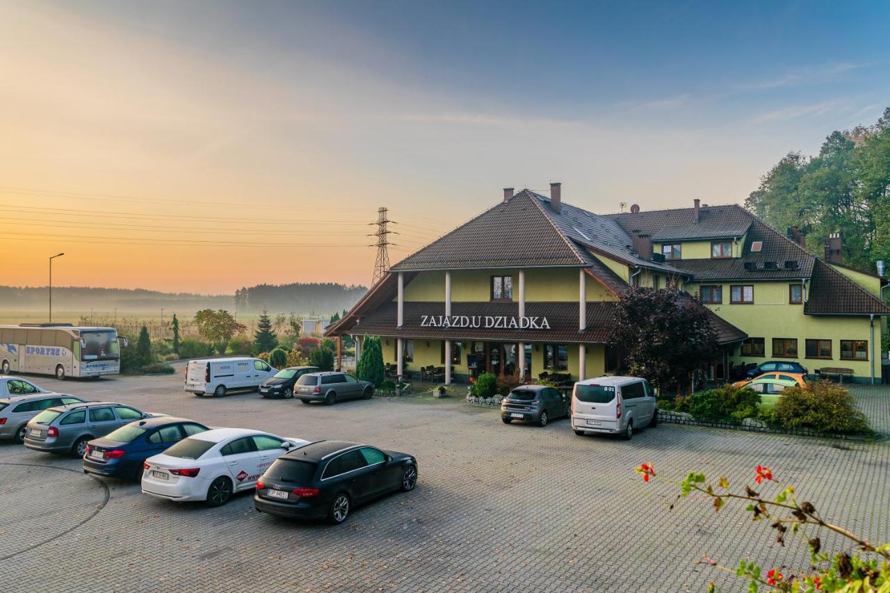 Zajazd U Dziadka Oppeln Exterior foto