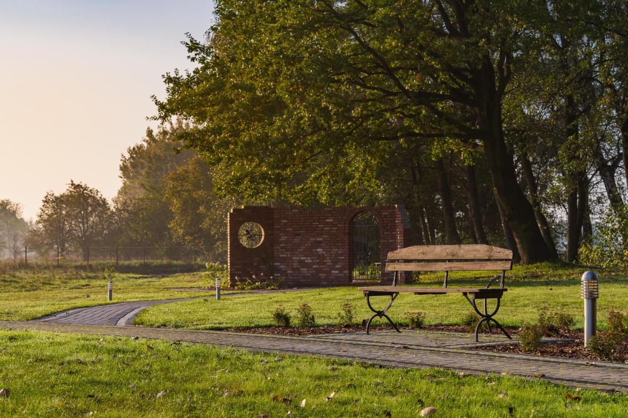 Zajazd U Dziadka Oppeln Exterior foto